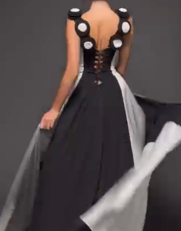 Three-Dimensional Flower Sexy Deep V Black and White Striped Sleeveless Dress