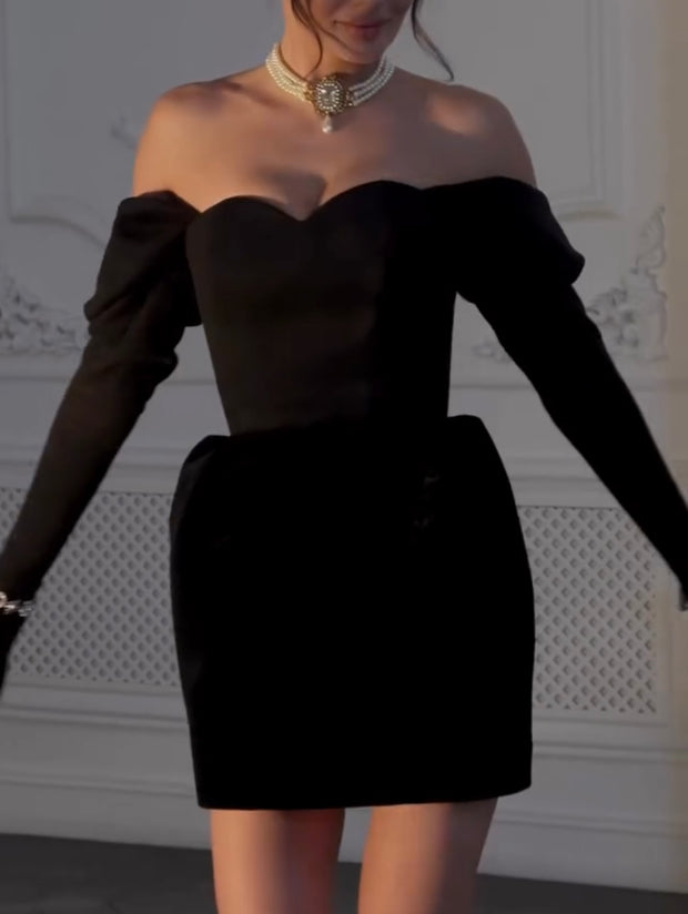 off-Shoulder Long Sleeve Velvet off-Shoulder Dress