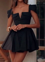 V-neck Double-Breasted Fitted Waist Pleated Temperament Dress