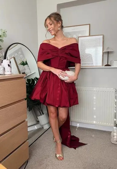 Sexy off-the-Shoulder Fitted Waist Backless Ribbon Princess Dress