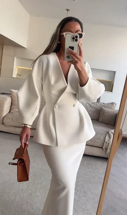 Sexy Temperament Low-Cut Button Two-Piece Skirt Suit