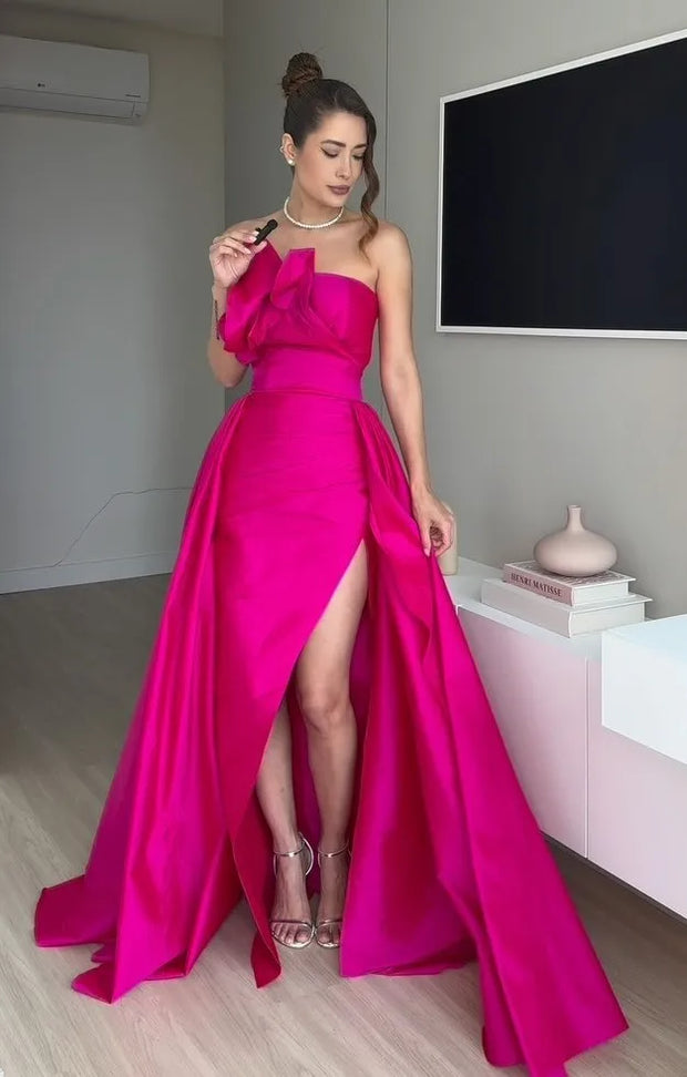 Sexy off-the-Shoulder Bow Tube Top Cinched Waist High Slit Dress