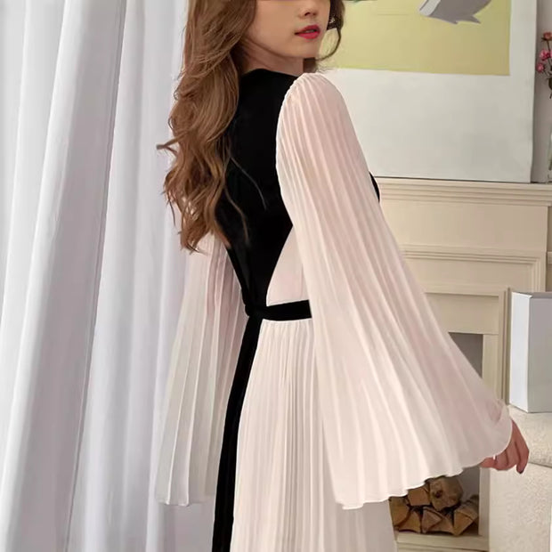 Sexy Women Clothing New round Neck Loose Long Sleeves Elegant Black and White Pleated Dress