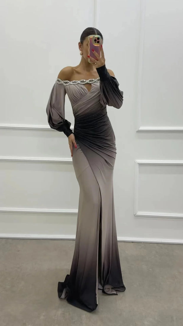 Fashion off-Shoulder Sleeves Contrast Color Temperament Long Dress