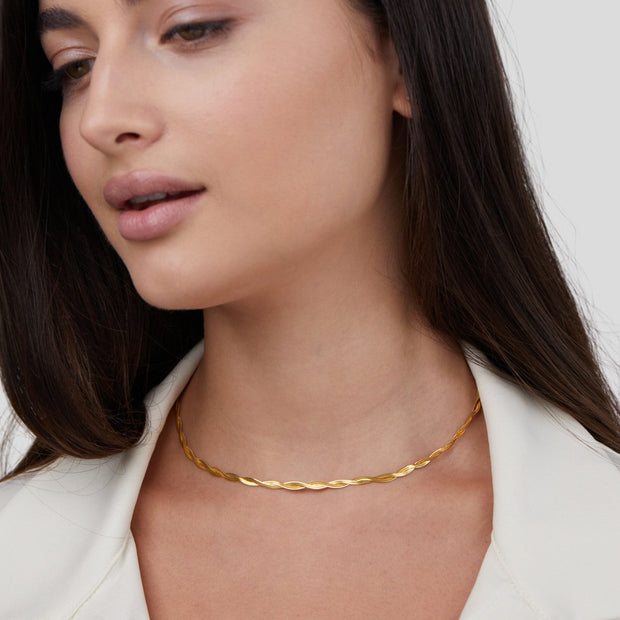 Chiara Twist Snake Chain Necklace