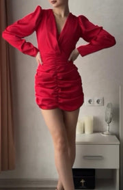 Solid Color and V-neck Long Sleeve Pleated Slim Waist Sexy Sheath Dress