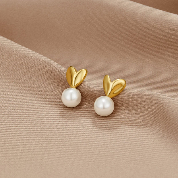 Heart & Pearl Earrings