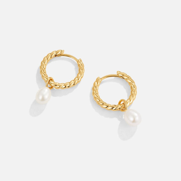 Layla Pearl Twist Earrings